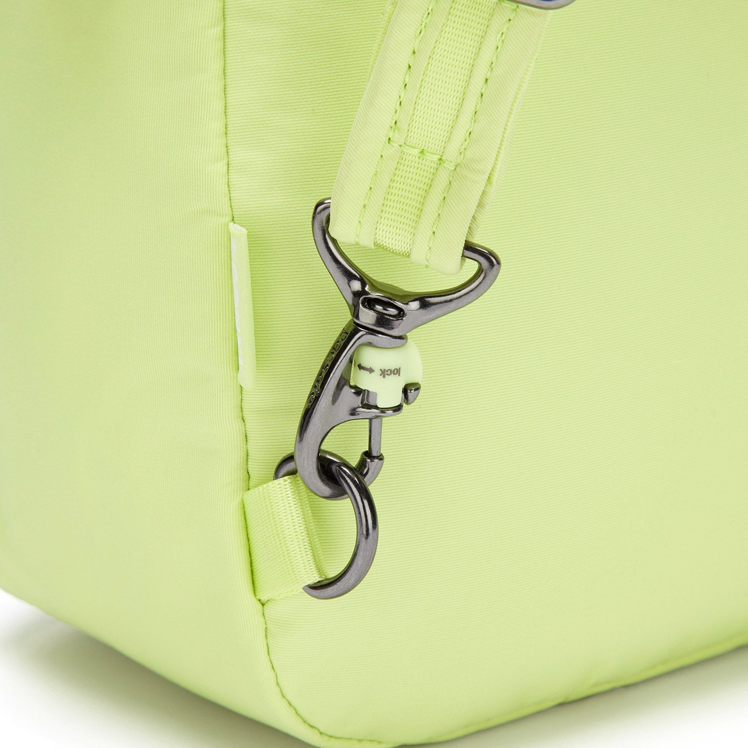 Product image of Pacsafe® CX 2用防盜背囊