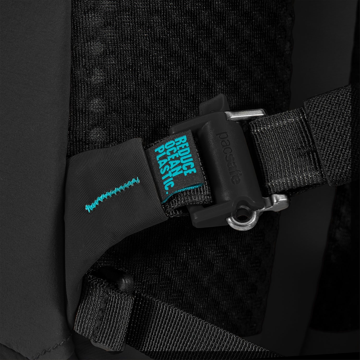 Product image of Pacsafe® Eco 18L 防盜背囊