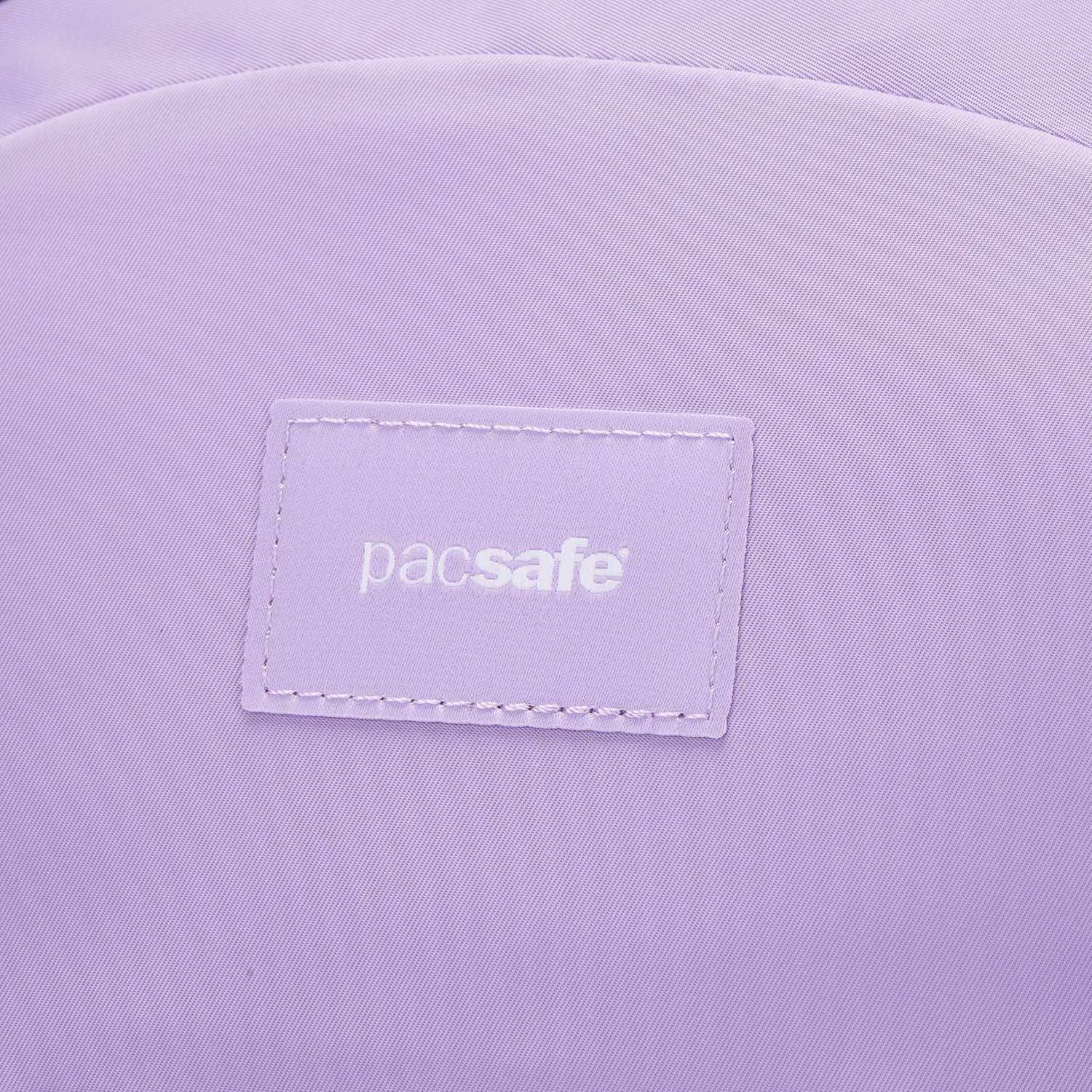 Product image of Pacsafe® GO 15L 防盜背囊