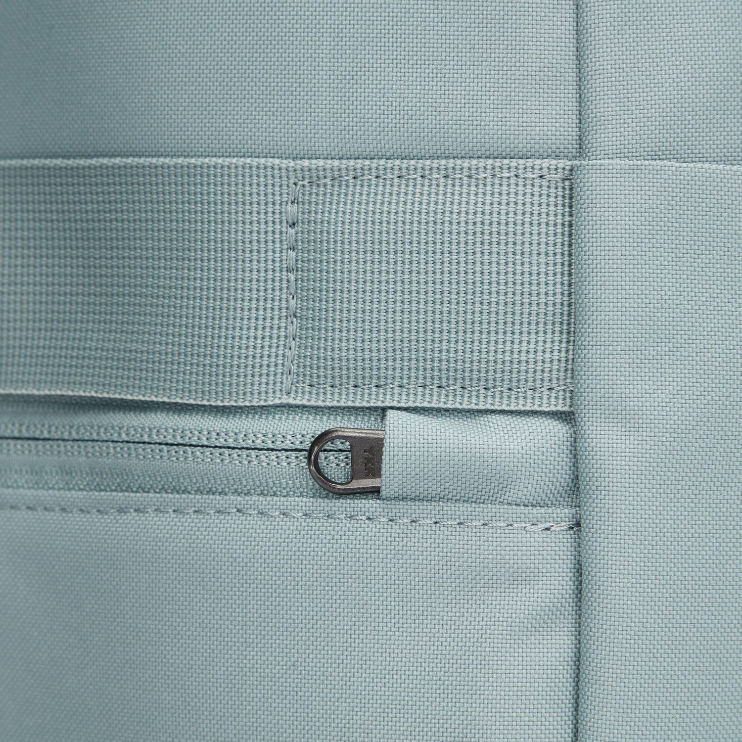 Product image of Pacsafe® GO 25L 防盜背囊