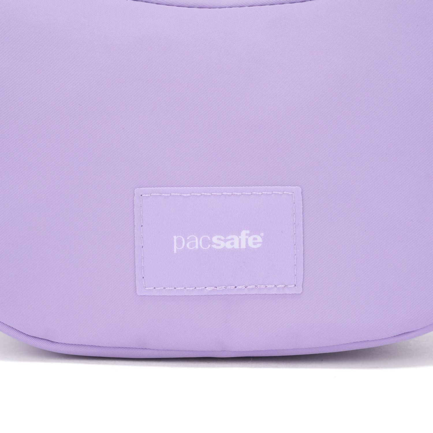 Product image of Pacsafe® GO 月亮形防盜斜孭袋