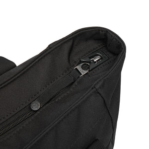 Product image of Pacsafe® GO 防盜手提背囊