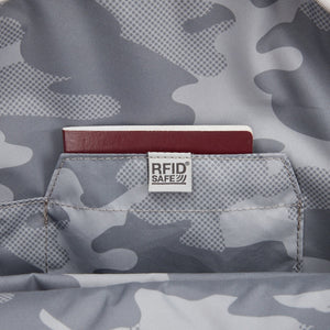 Product image of Pacsafe® GO 15L 防盜背囊