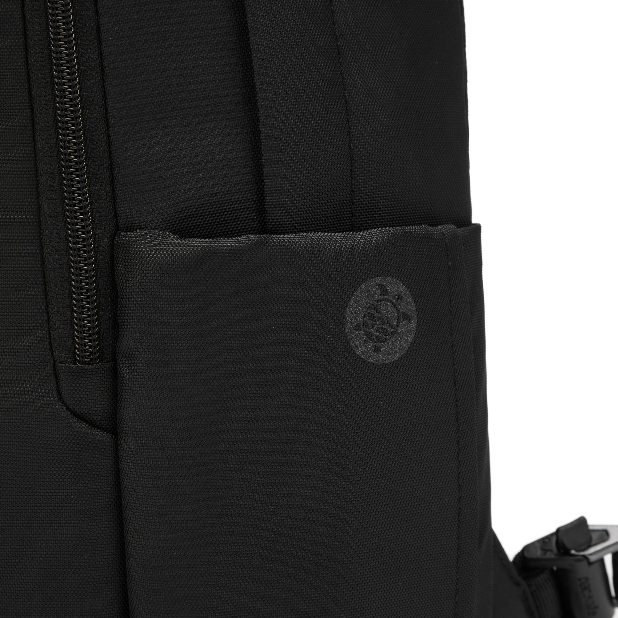 Product image of Pacsafe® V 16L 多功能防盜背囊