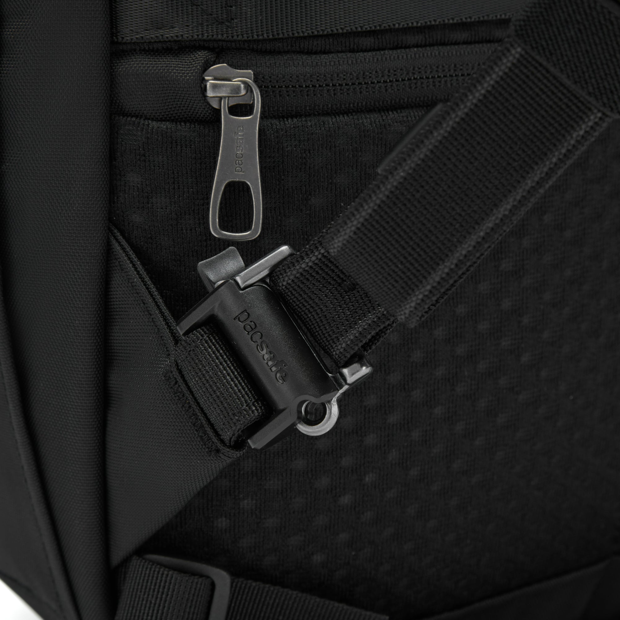 Product image of Pacsafe® V 16L 多功能防盜背囊