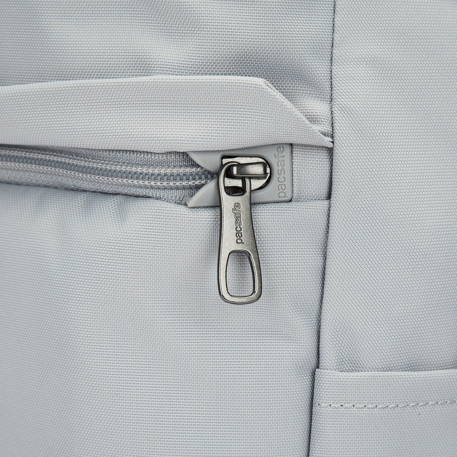 Product image of Pacsafe® V 20L 防盜城市背囊