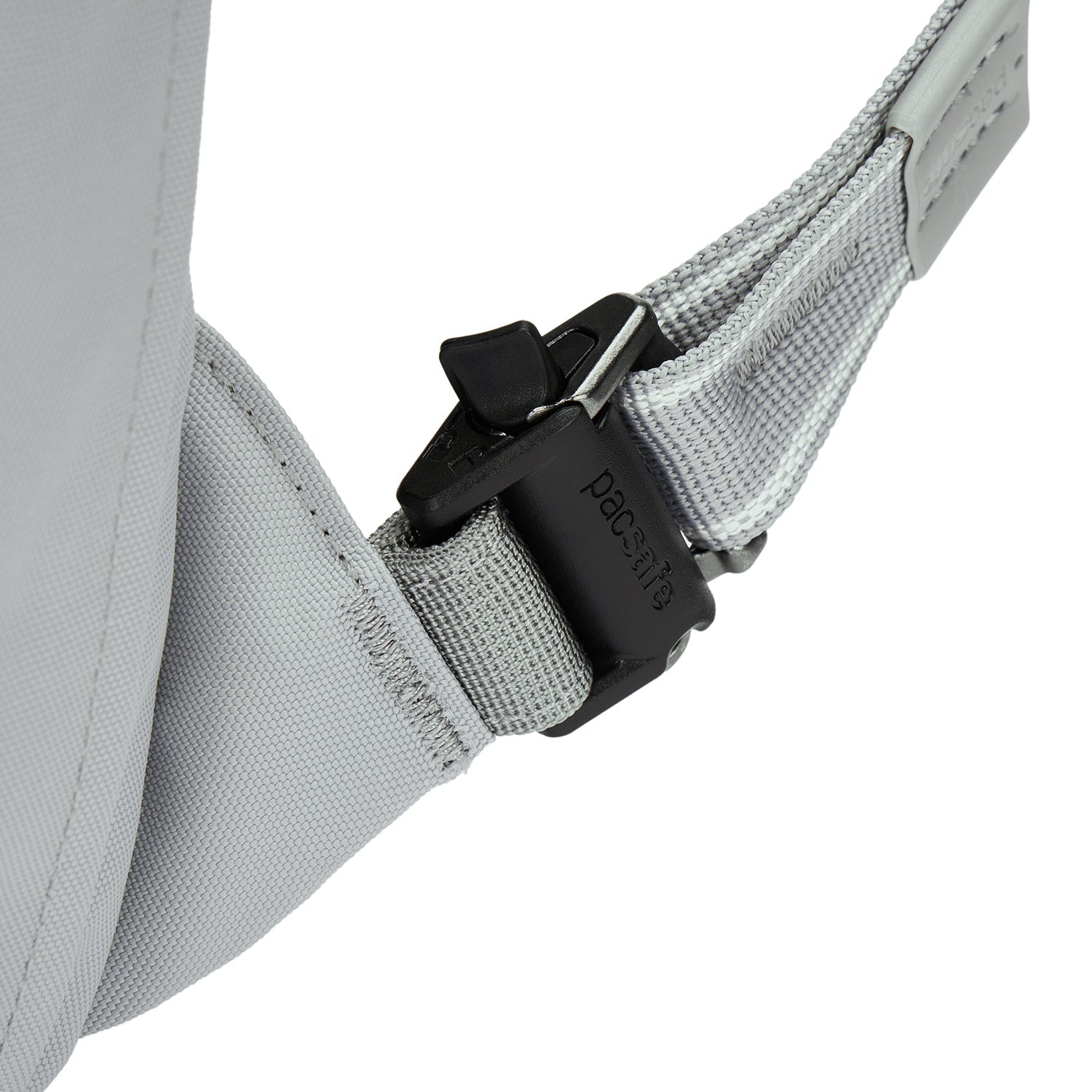 Product image of Pacsafe® V 26L 旅行防盜背囊