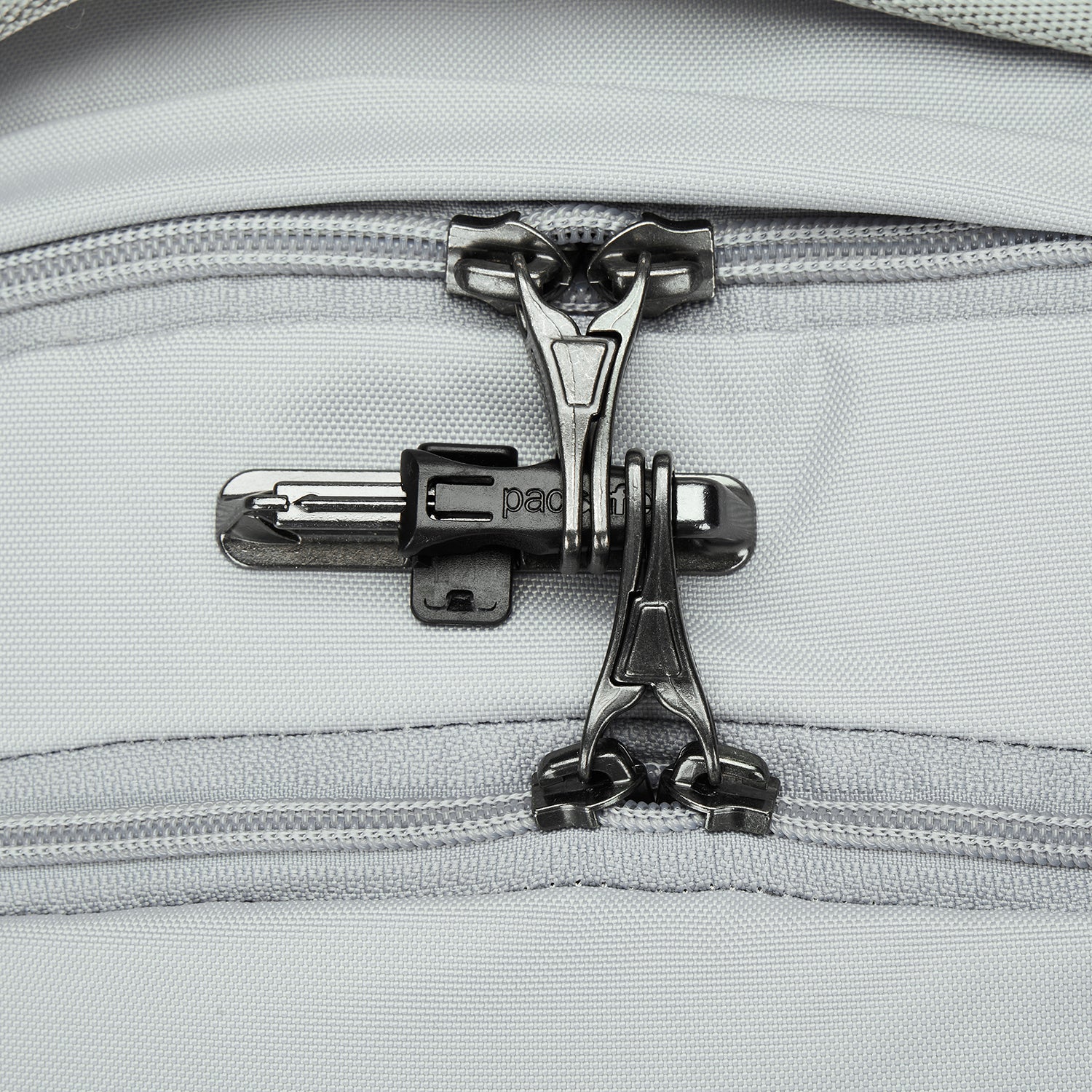 Product image of Pacsafe® V 26L 旅行防盜背囊