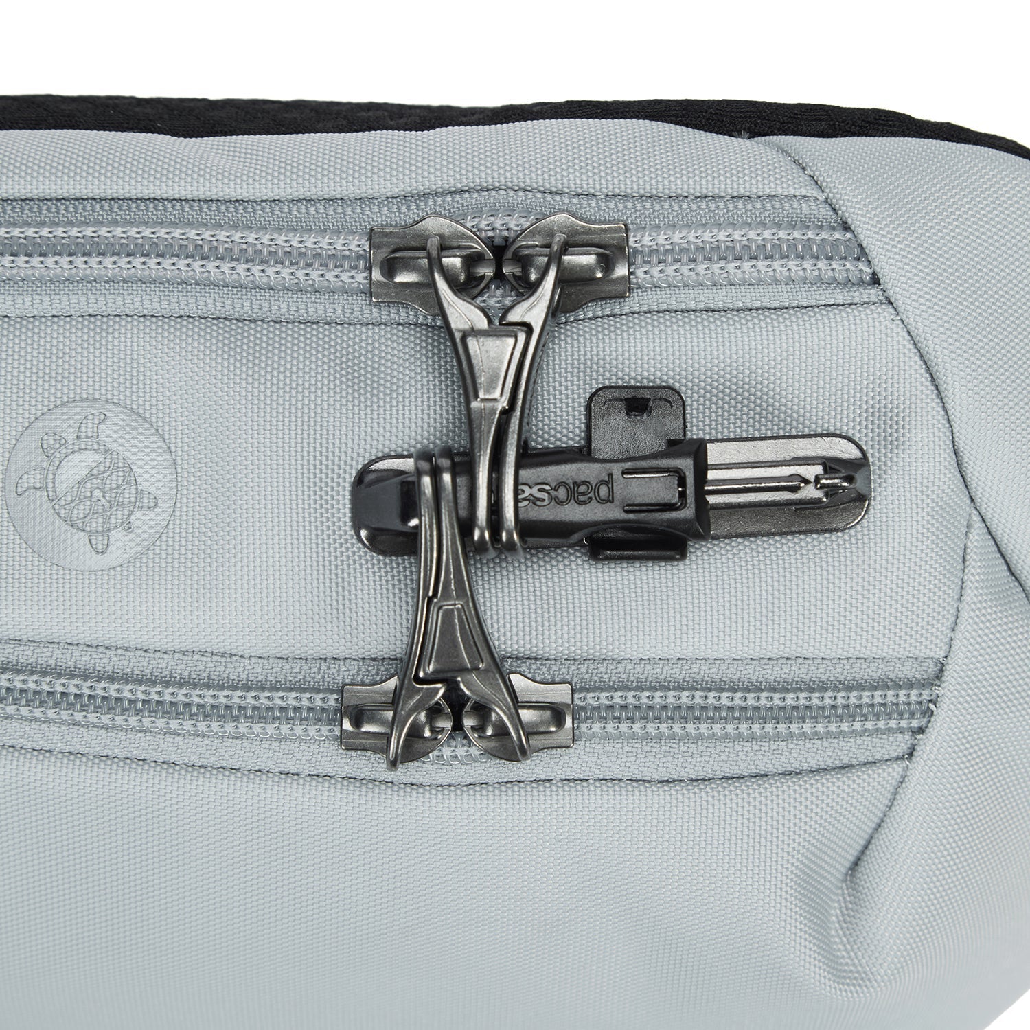 Product image of Pacsafe® V 科技防盜斜孭胸袋