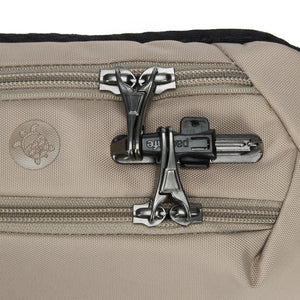 Product image of Pacsafe® V 科技防盜斜孭胸袋