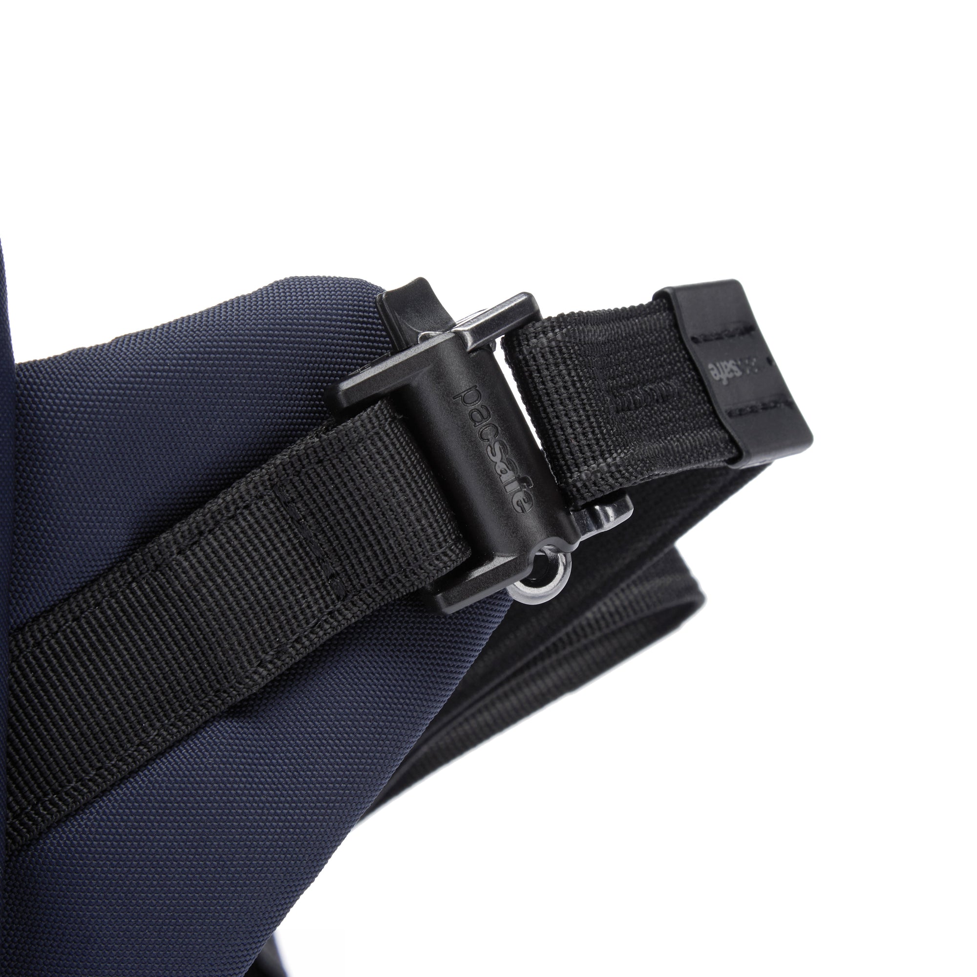 Product image of Pacsafe® V 科技防盜斜孭胸袋