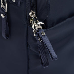 Product image of Pacsafe® W 10L 防盜背囊