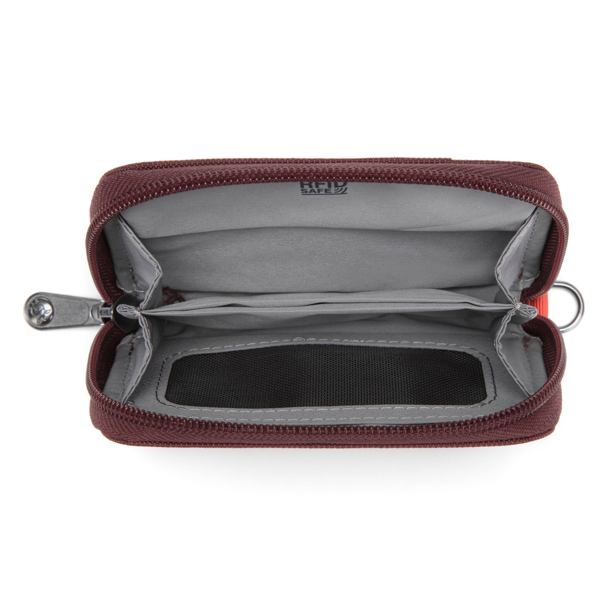 Product image of Pacsafe® RFIDsafe® RFID 屏蔽咭片銀包