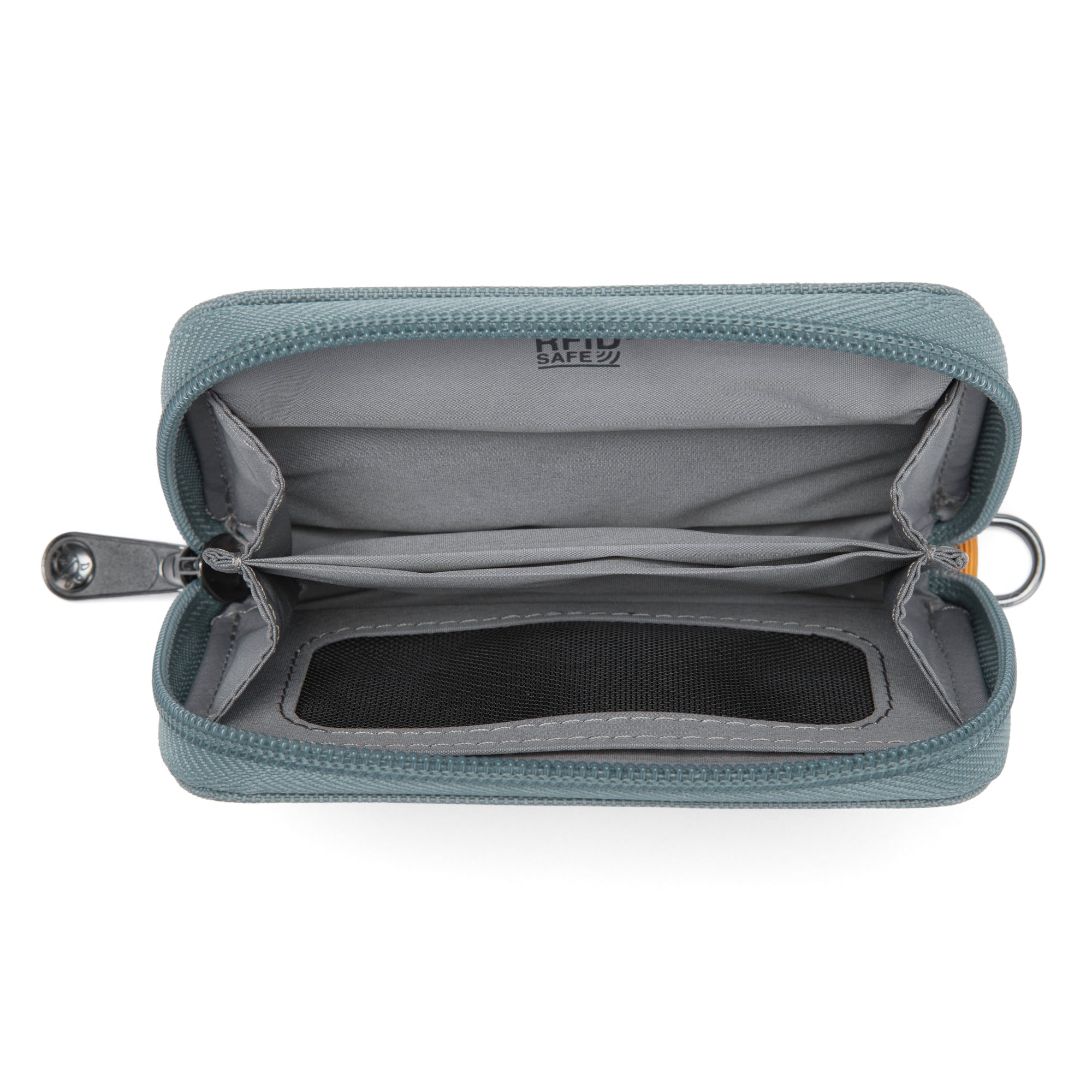 Product image of Pacsafe® RFIDsafe® RFID 屏蔽咭片銀包