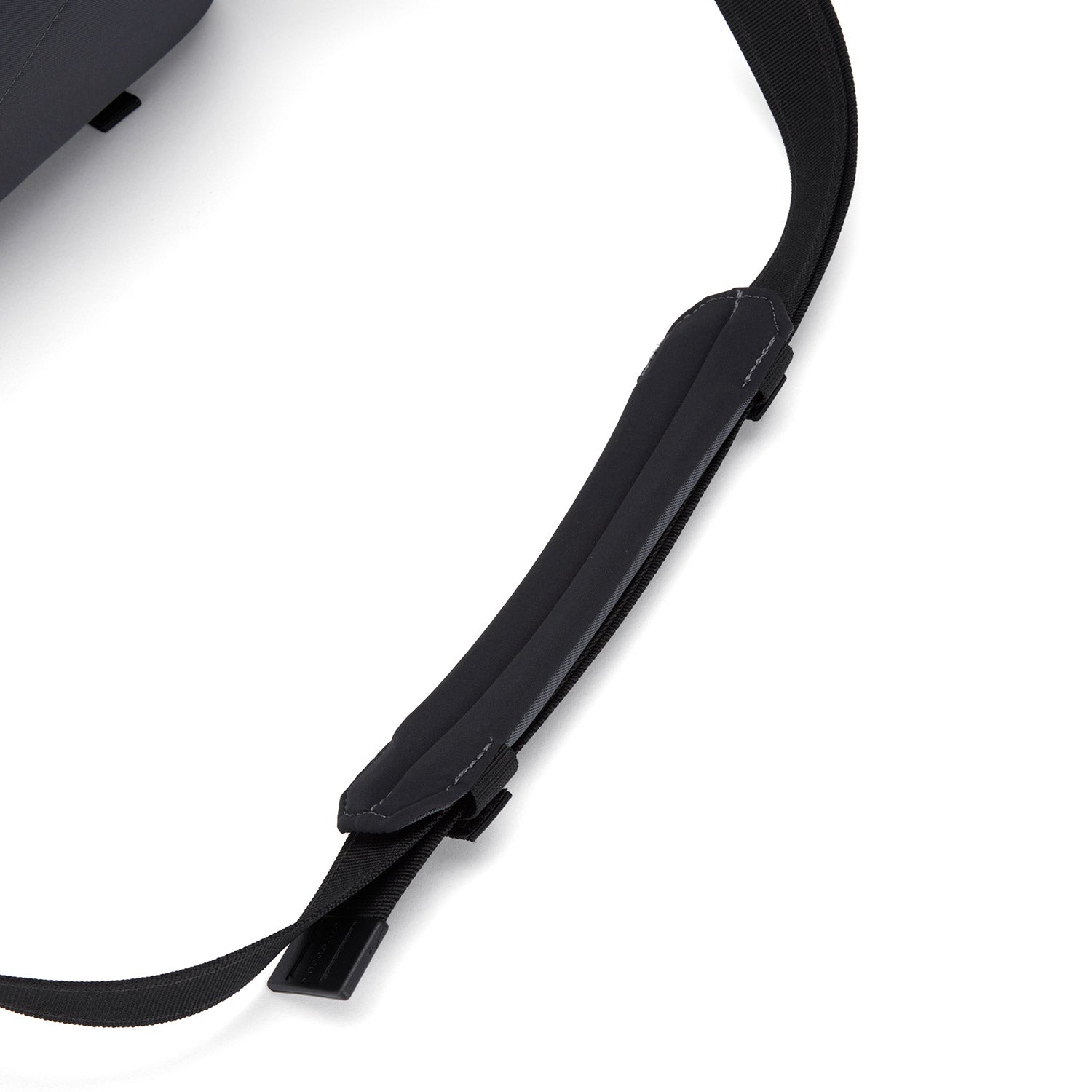 Product image of Pacsafe® EXP 12