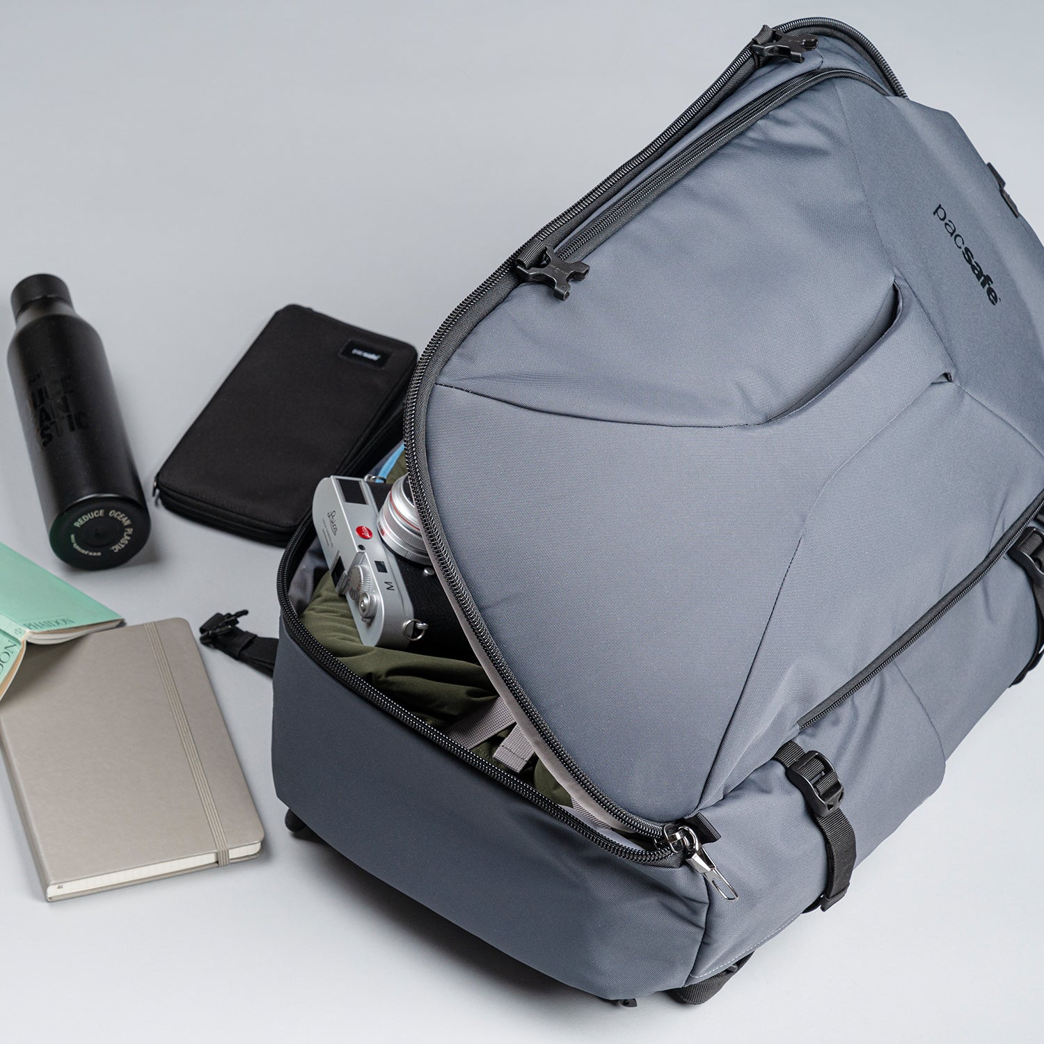Pacsafe® EXP45 可攜帶上機防盜旅行背囊