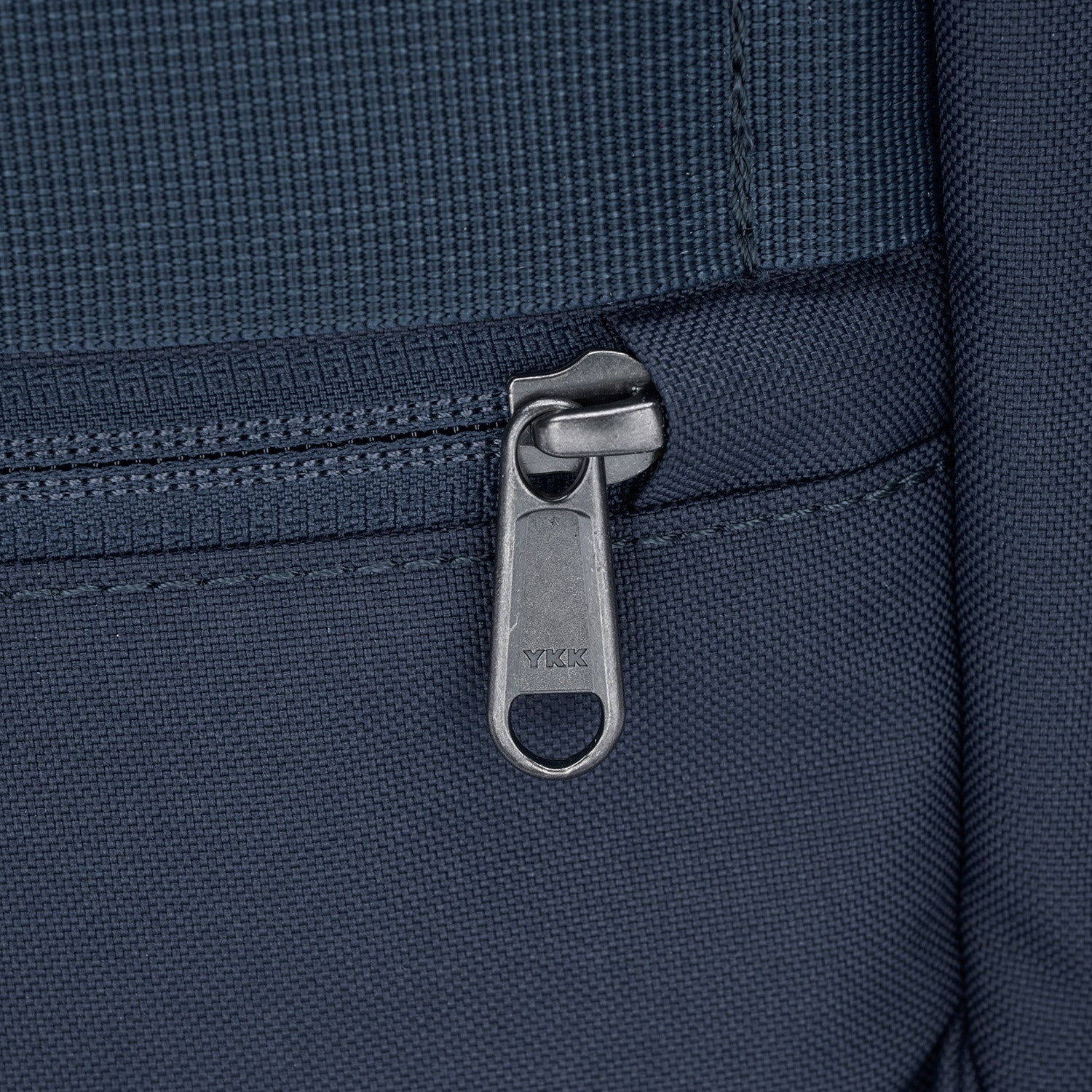 Product image of Pacsafe GO 15L 防盜背囊