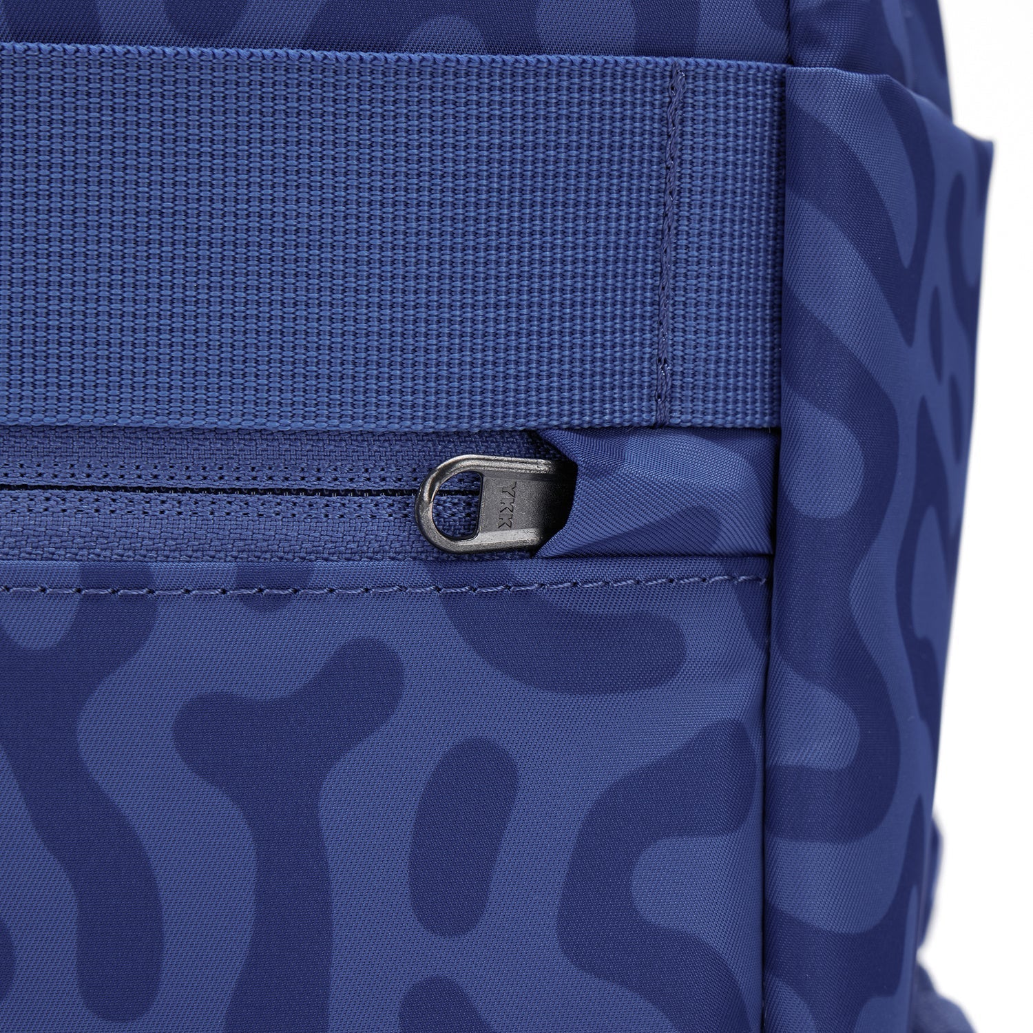 Product image of Pacsafe® GO 15L 防盜背囊