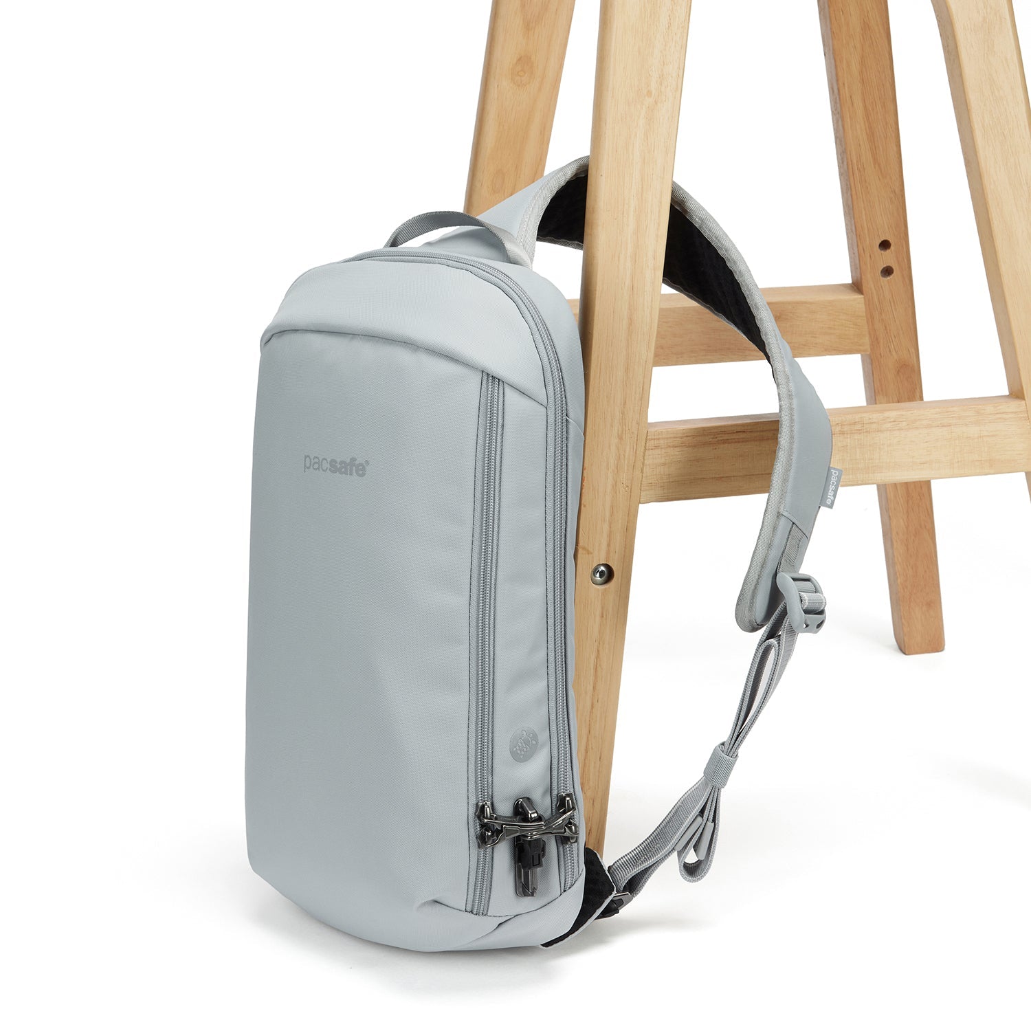 Pacsafe® V Tech Anti-Theft Sling Pack – Pacsafe - 香港官方網店