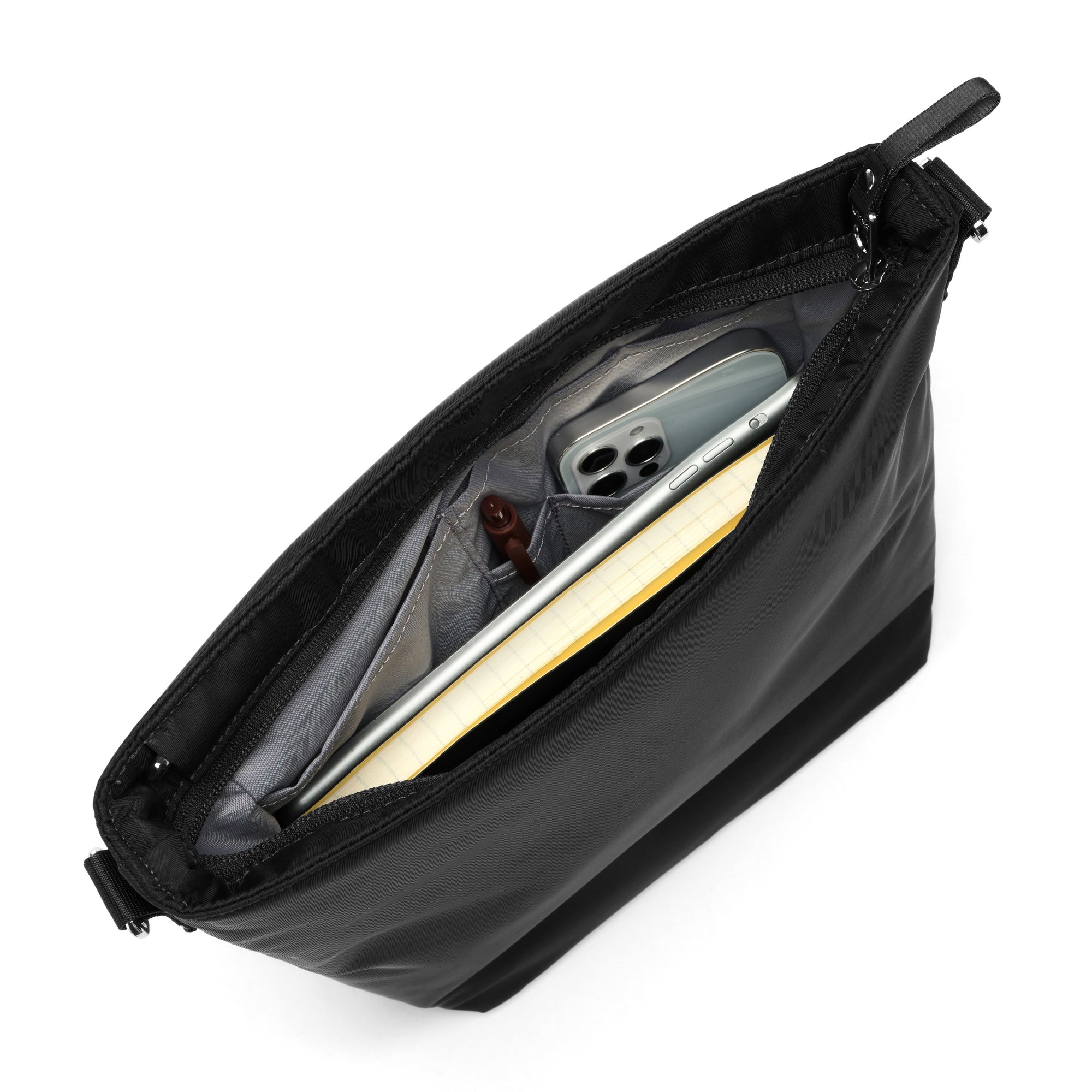 Product image of Pacsafe® W 防盜斜孭袋