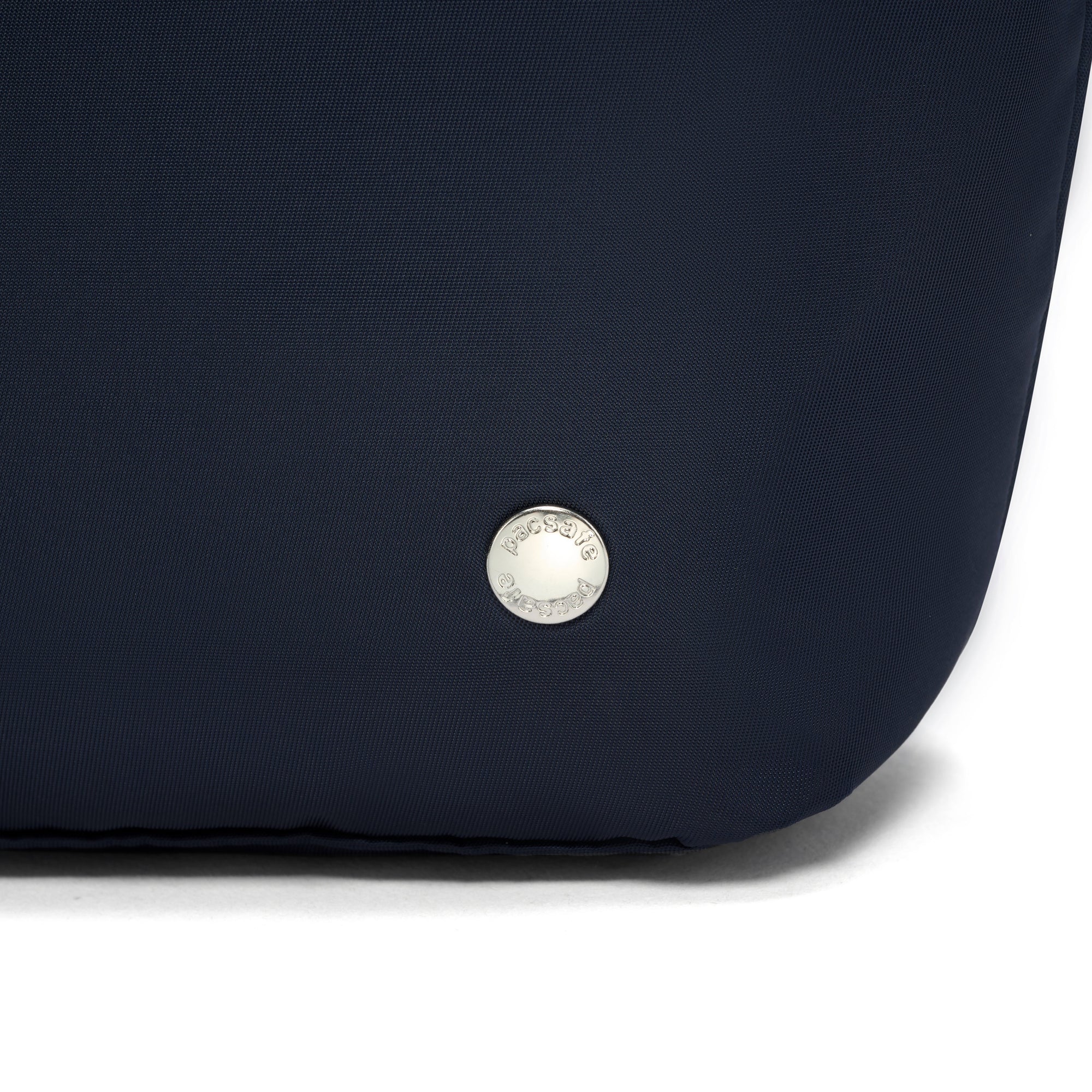 Product image of Pacsafe® W 防盜斜孭袋