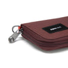 Pacsafe® RFIDsafe™ RFID blocking card wallet