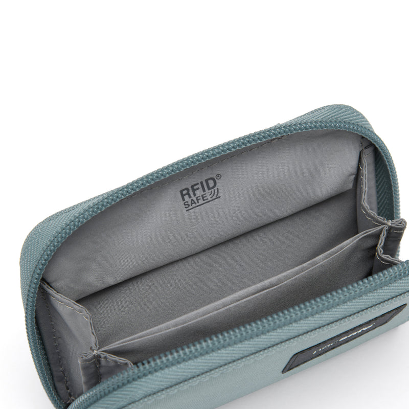 Pacsafe® RFIDsafe™ RFID blocking card wallet, Fresh Mint