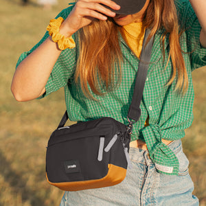 Product image of Pacsafe GO 防盜斜孭袋