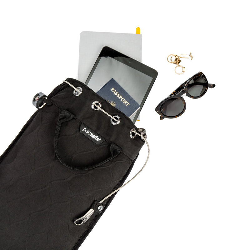 Travelsafe® 3L GII Anti-Theft Portable Safe, Black